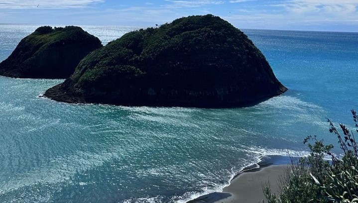 Photo: The ocean and island off the coast of Taranaki. 